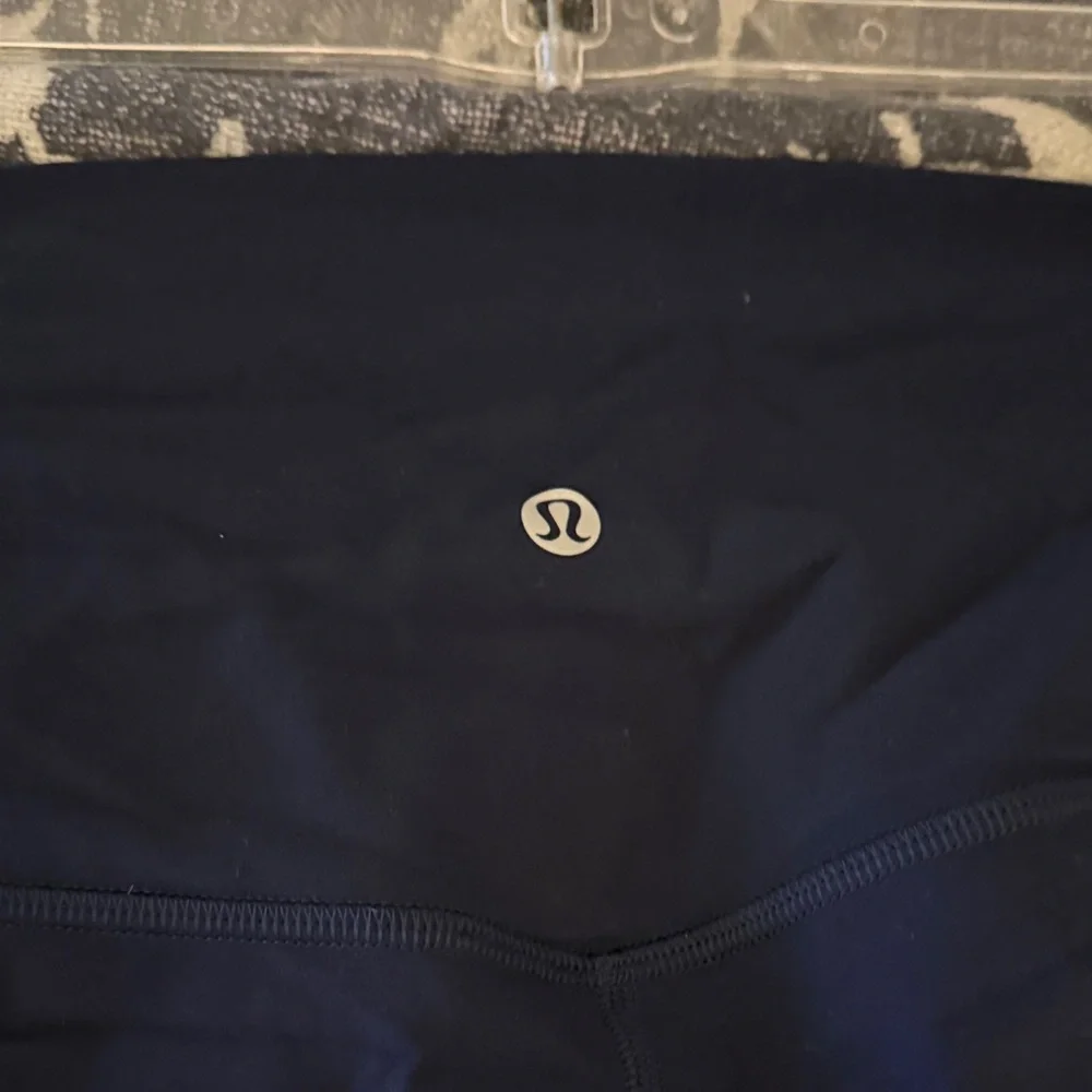 lululemon athletica Navy Leggings - Picture 2 of 3